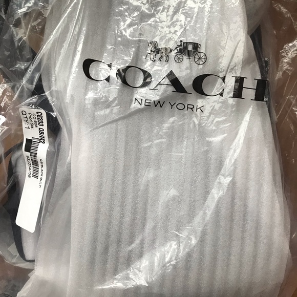 🍃 Coach Turner Pack With Dreamy Leaves Print 🌺 - Picture 12 of 13